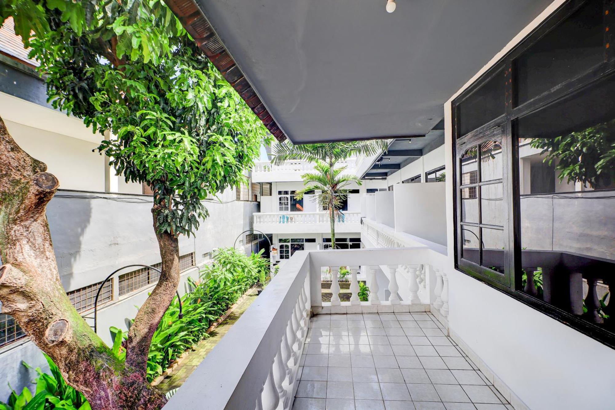 Collection O Legian Near Legian Beach 외부 사진